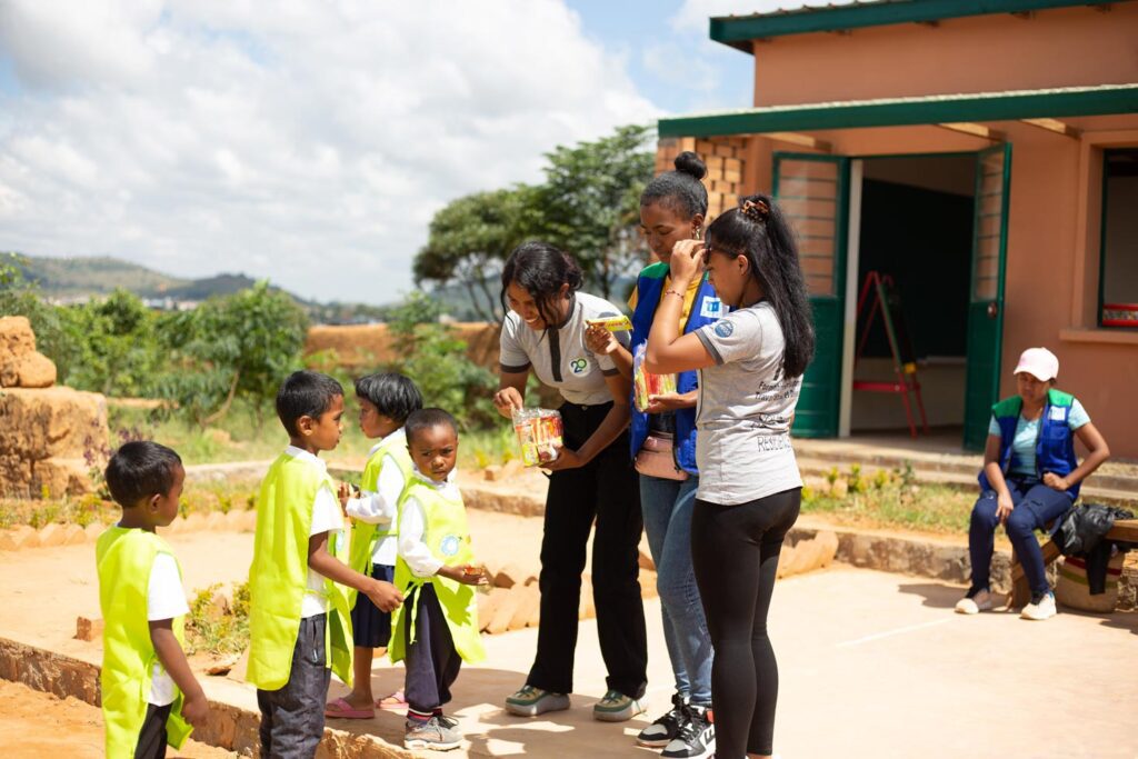 Madagascar Hilfe et FPTSD - Inauguration EPP Ambatombohangy