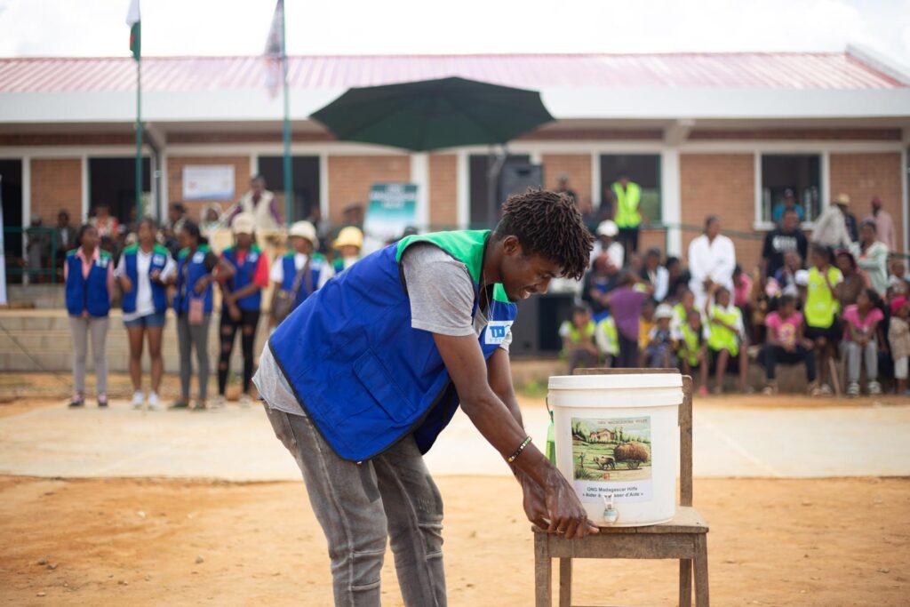 Madagascar Hilfe et FPTSD - Inauguration EPP Ambatombohangy